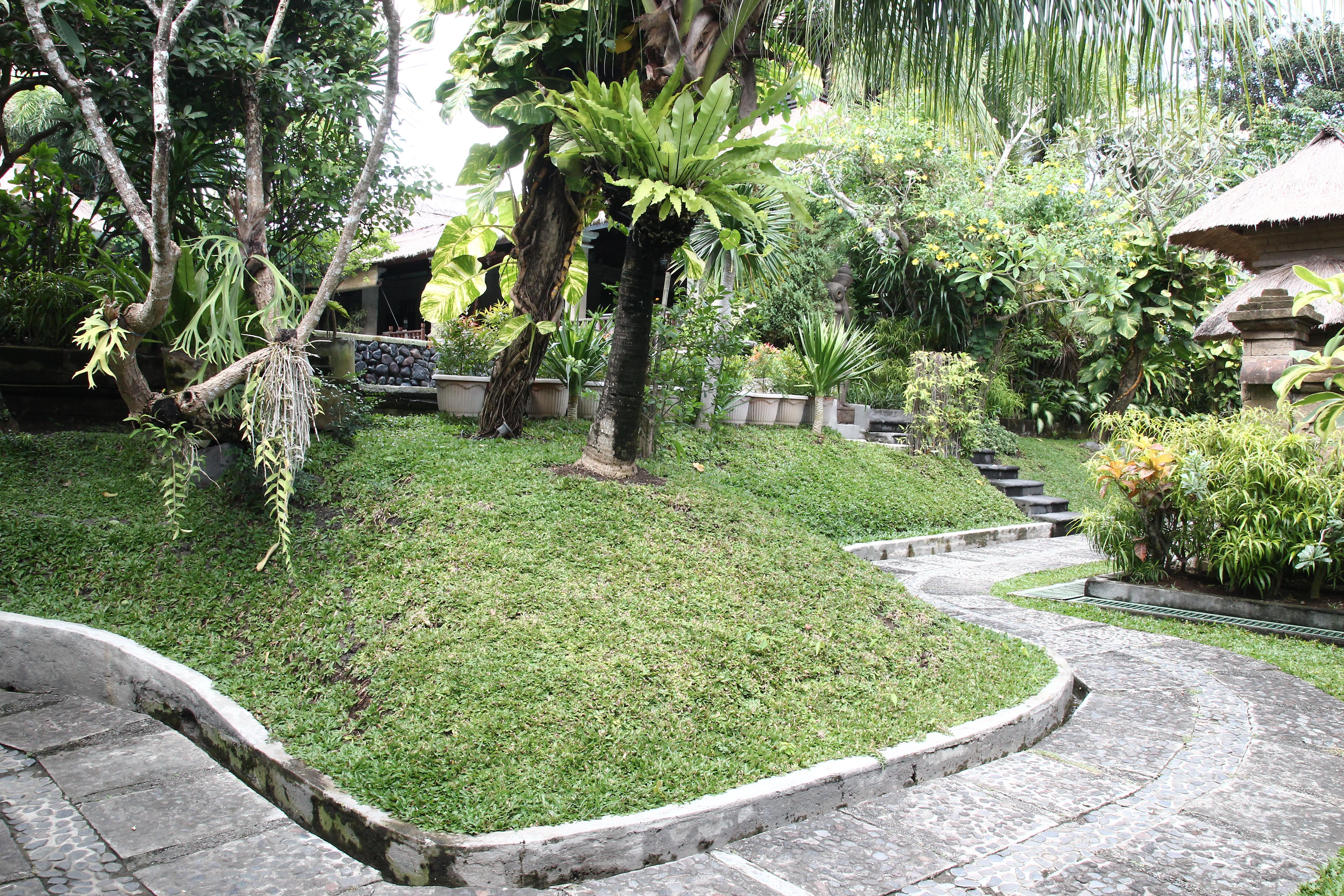 Alam Puri Art Museum Resort & Spa Denpasar Exterior foto