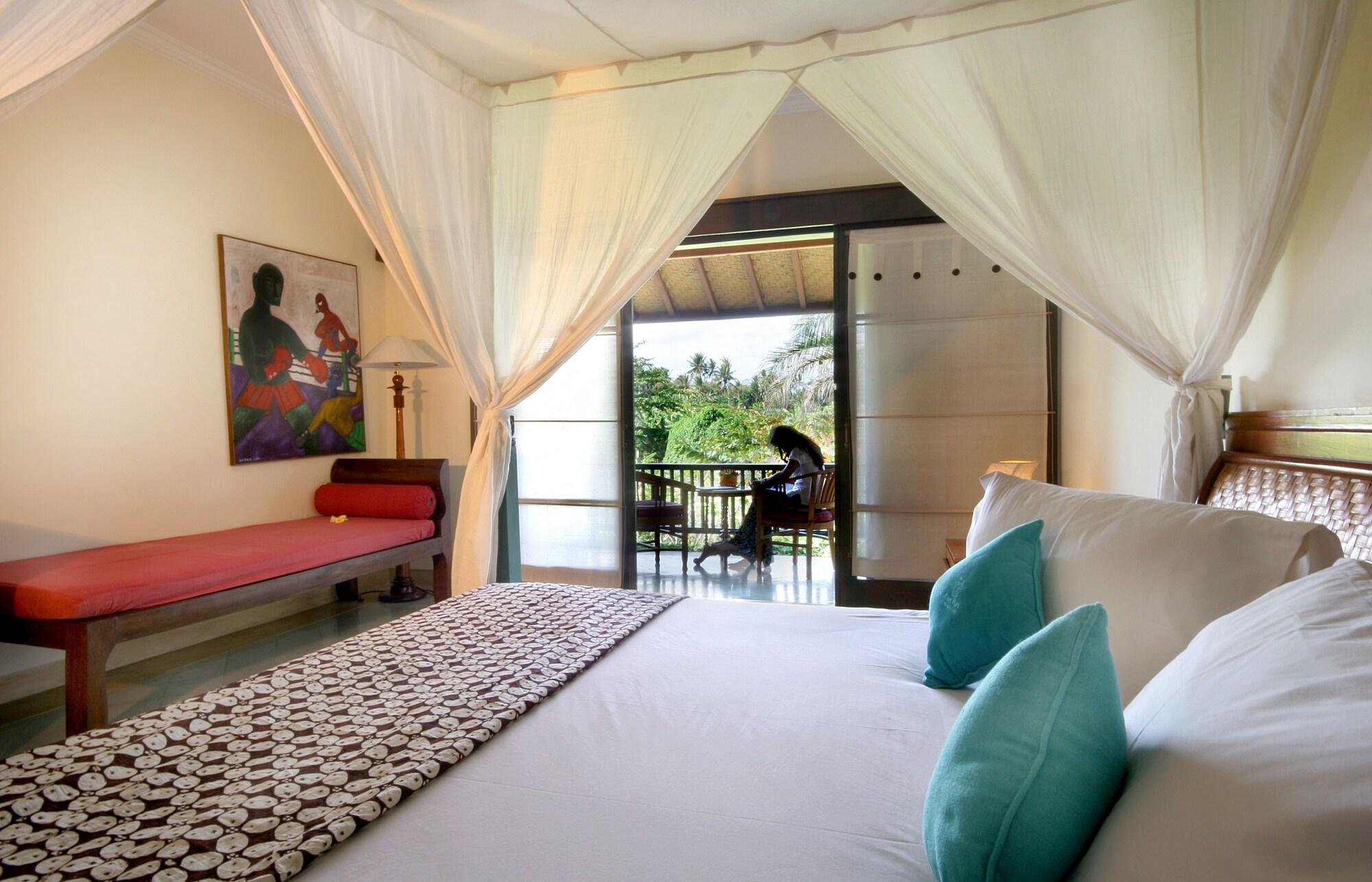 Alam Puri Art Museum Resort & Spa Denpasar Zimmer foto