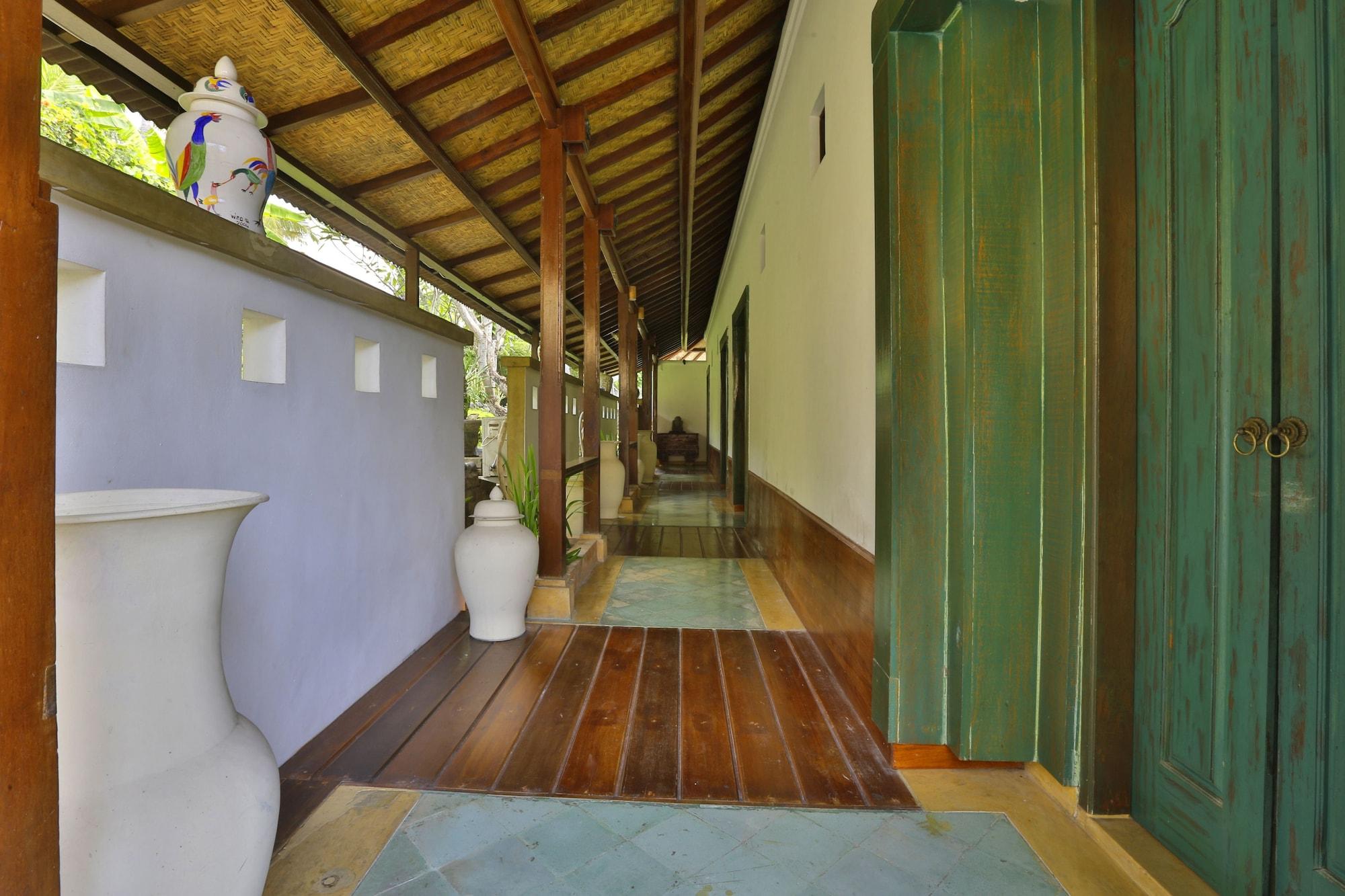 Alam Puri Art Museum Resort & Spa Denpasar Exterior foto