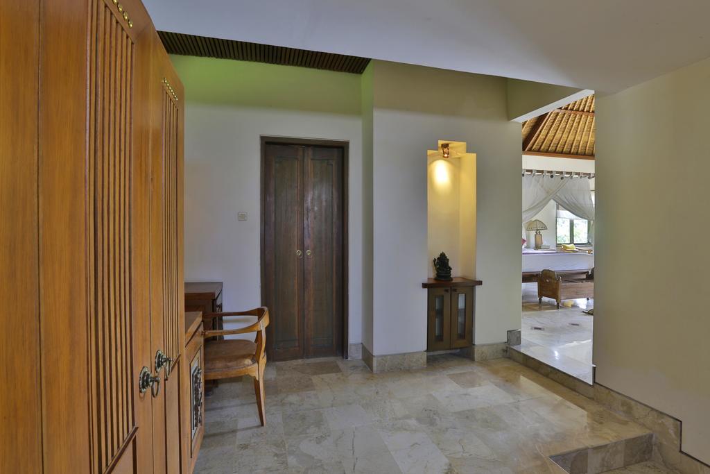 Alam Puri Art Museum Resort & Spa Denpasar Exterior foto