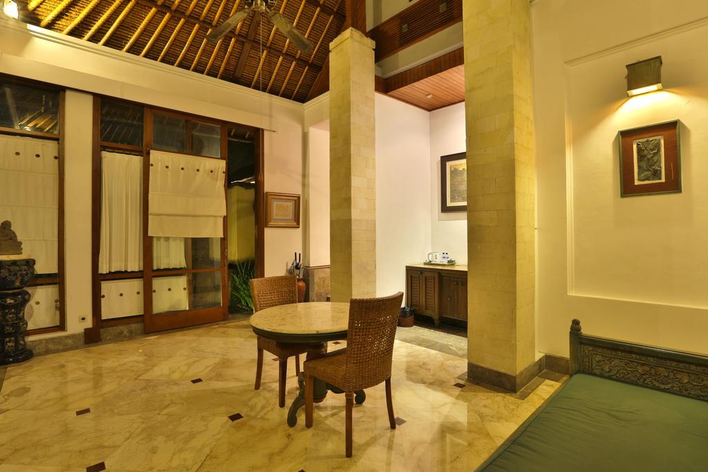 Alam Puri Art Museum Resort & Spa Denpasar Exterior foto