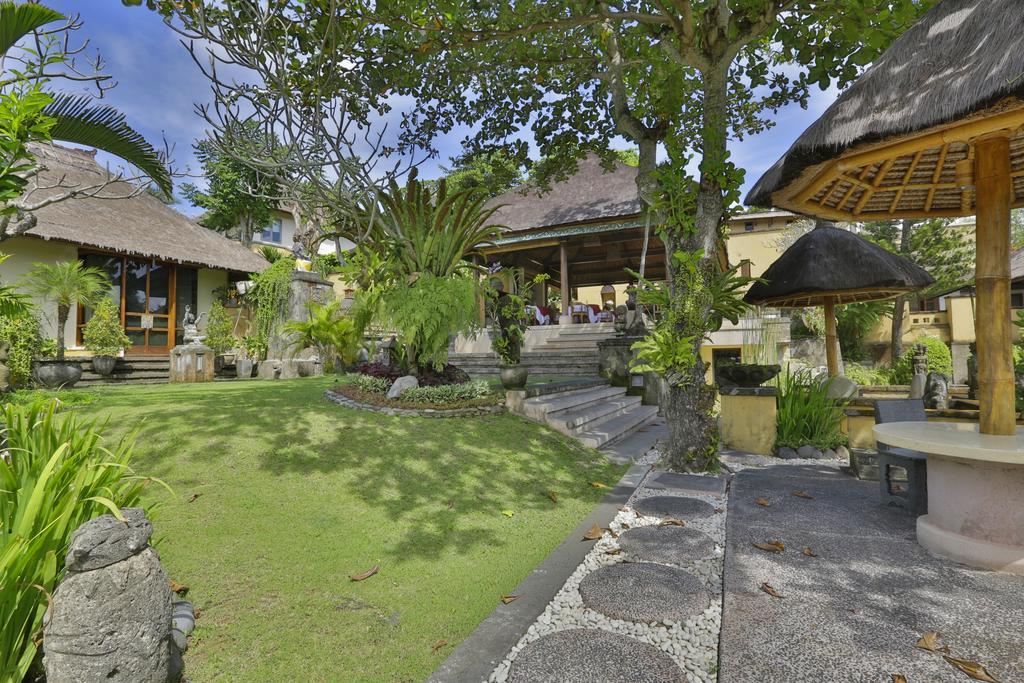 Alam Puri Art Museum Resort & Spa Denpasar Exterior foto