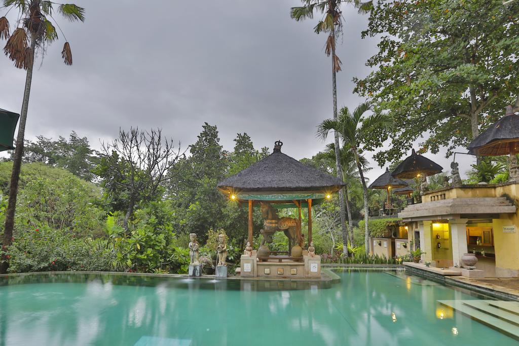 Alam Puri Art Museum Resort & Spa Denpasar Exterior foto