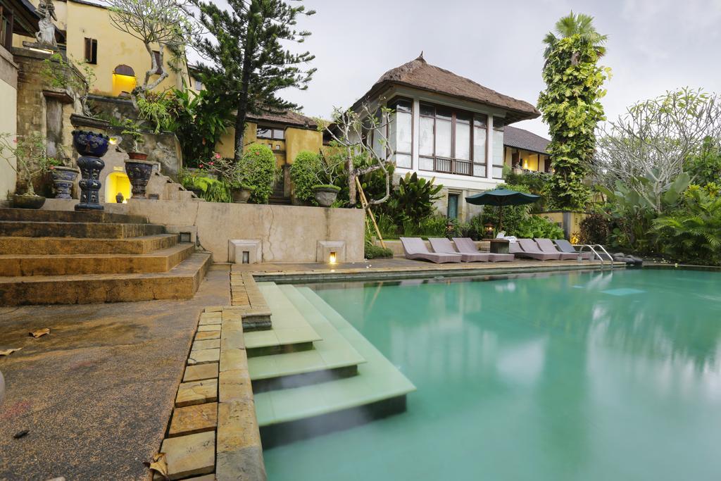 Alam Puri Art Museum Resort & Spa Denpasar Exterior foto